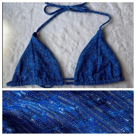 NWOT! Becca Women's Swim Textured Triangle Bikini Top Size S Blue 19894 - Picture 1 of 9